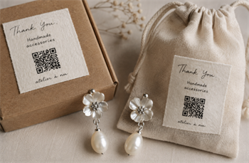 Handmade Earrings And Packagi Käsitehtyjä korvakoruja ja Packagi