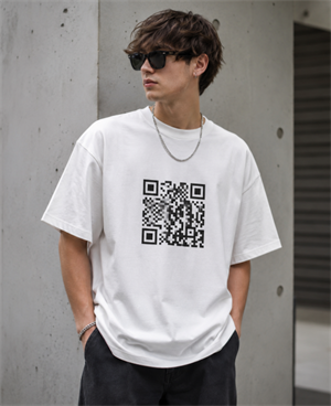 qr code on t shirt QR-koodi t-paidassa